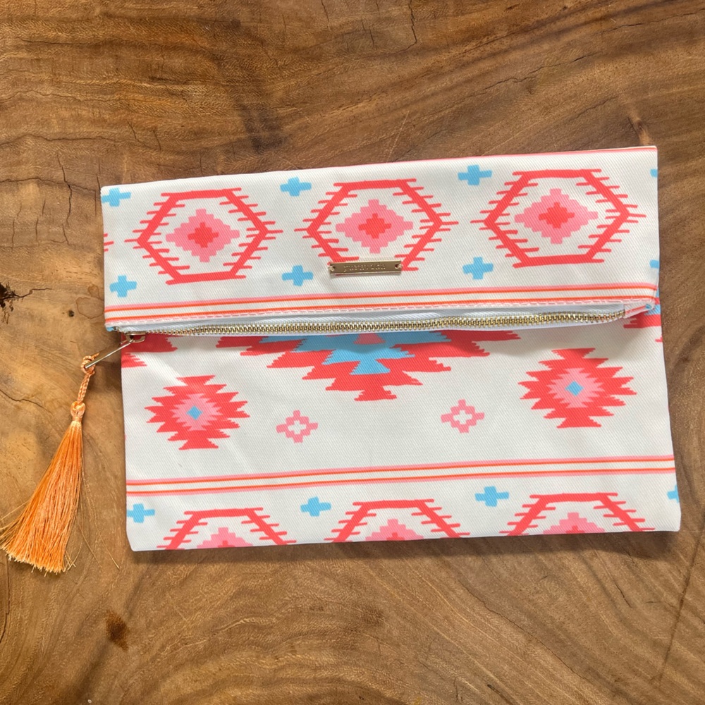 PureVida NWOT southwestern cream, coral & blue  summer clutch purse